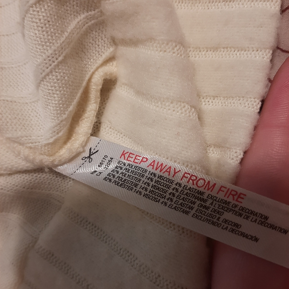 Out From Under Ribbed Cardigan - Picture 7 of 16